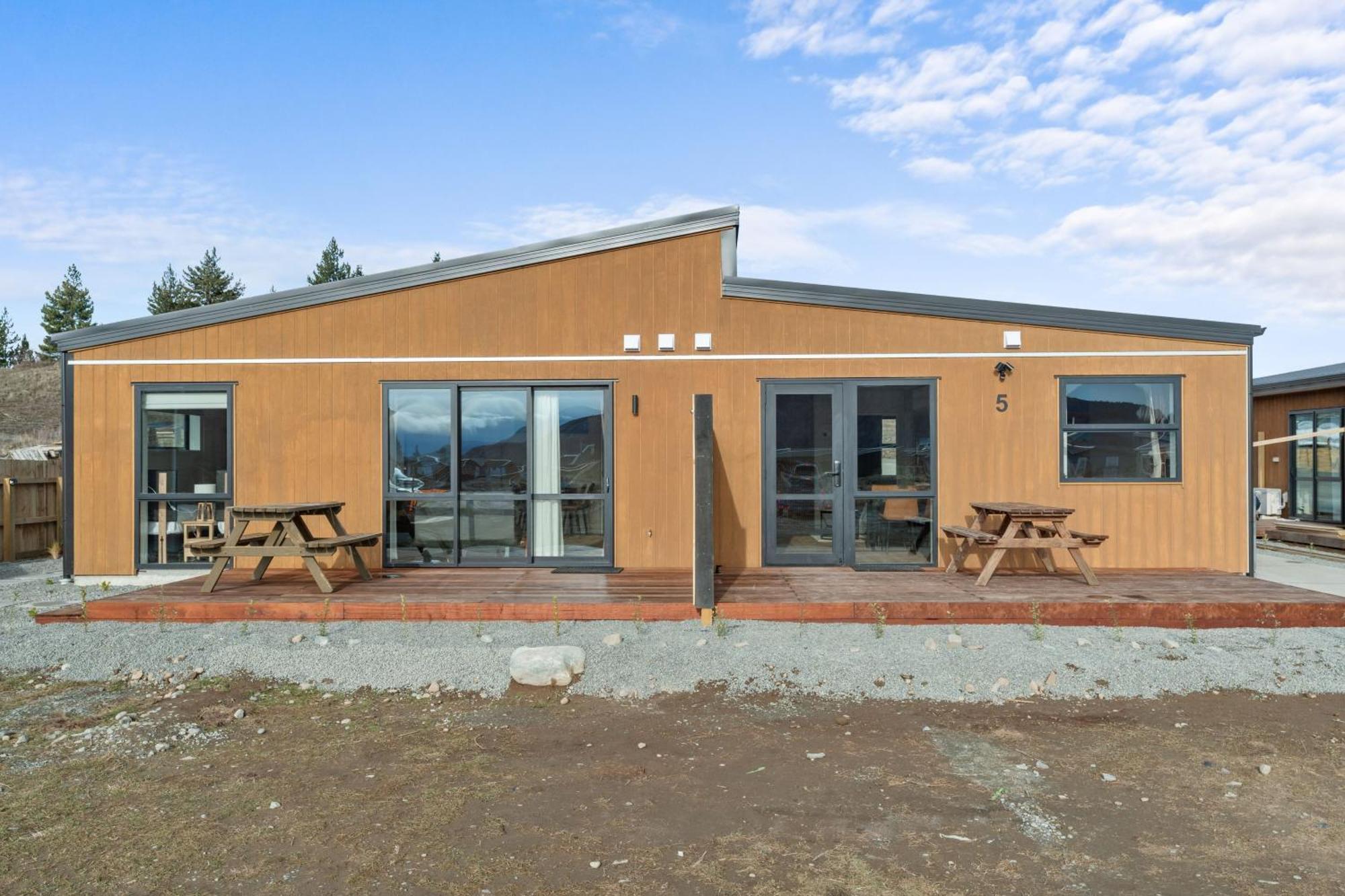 Sunshine Suites Lake Tekapo Ngoại thất bức ảnh