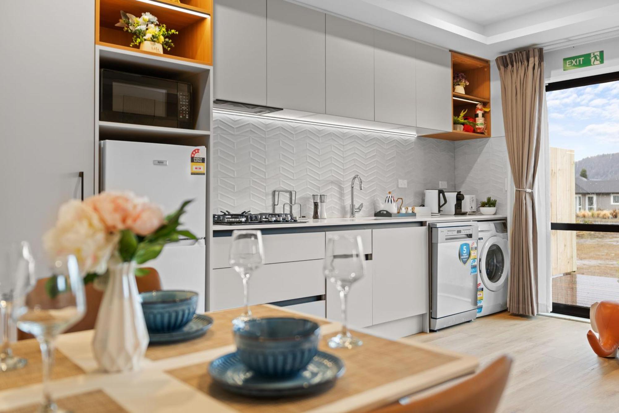 Sunshine Suites Lake Tekapo Ngoại thất bức ảnh