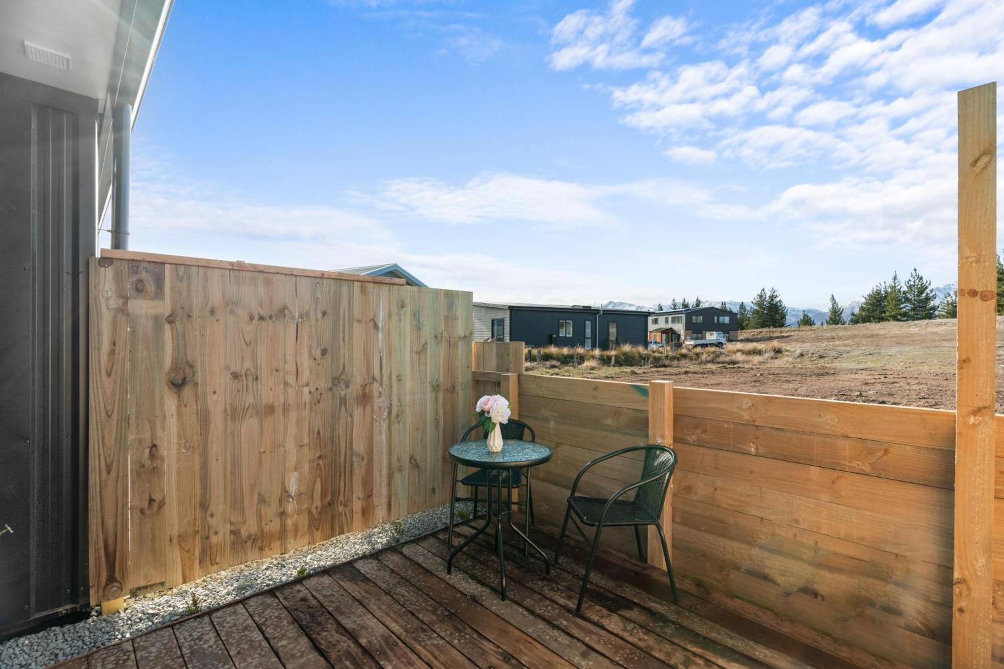 Sunshine Suites Lake Tekapo Ngoại thất bức ảnh